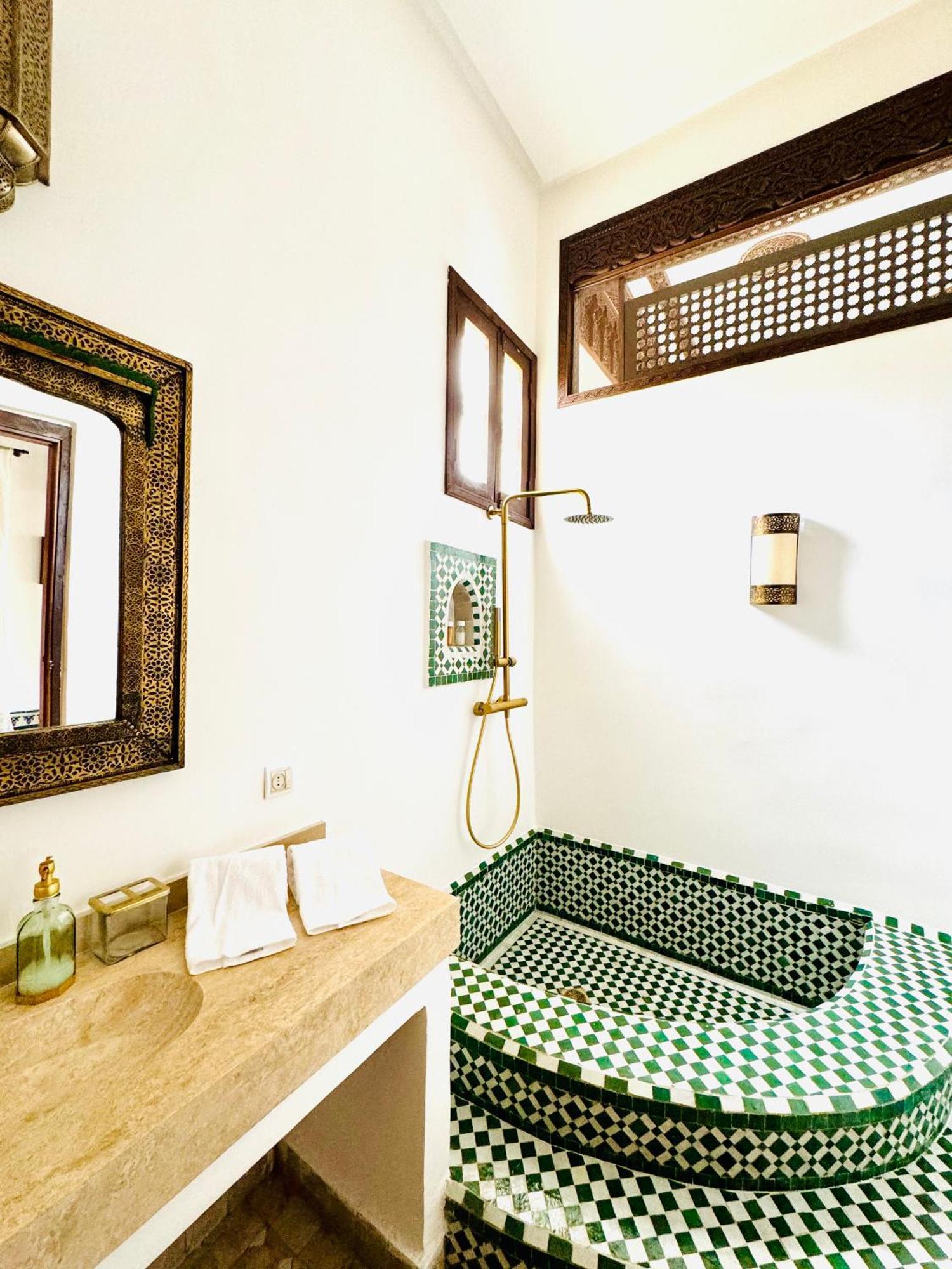 Riad Zawiyat Fez Bagian luar foto