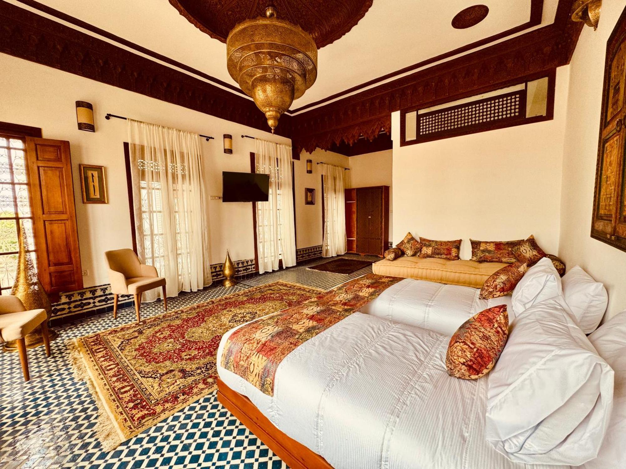 Riad Zawiyat Fez Bagian luar foto