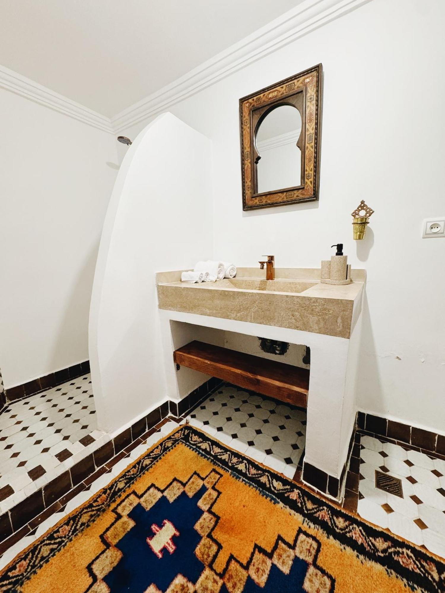 Riad Zawiyat Fez Bagian luar foto